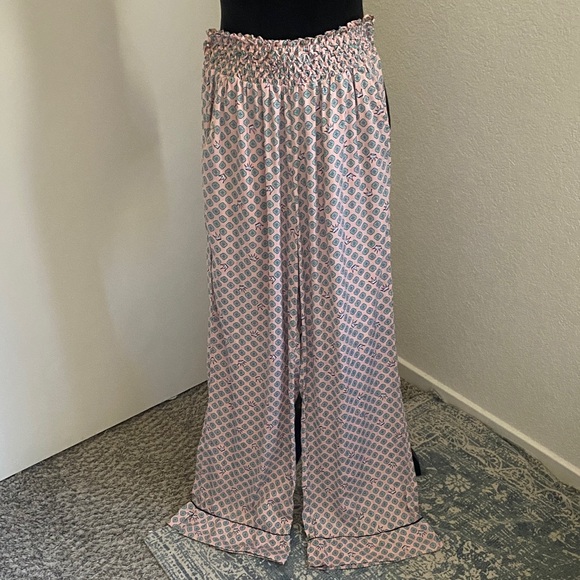 aerie Other - Aerie Pink and Blue satiny soft pajama bottoms